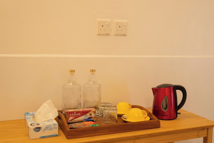 Breakfast/Coffee Service 18 of 44