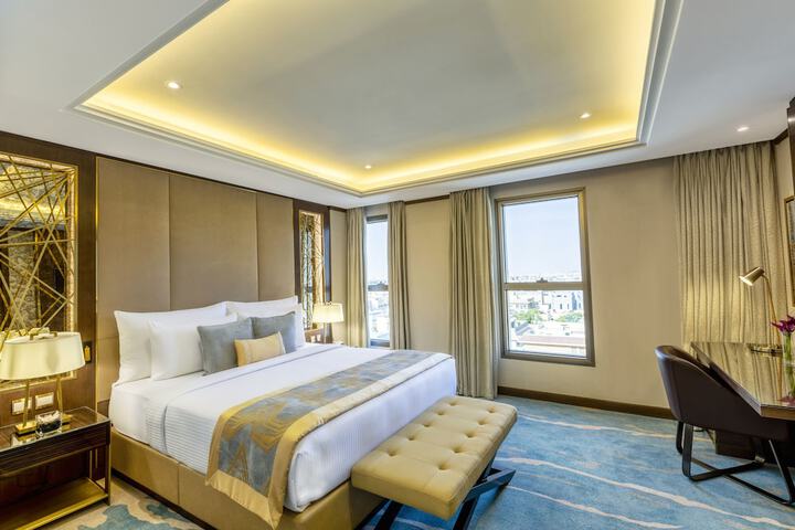 Room 15 of 82