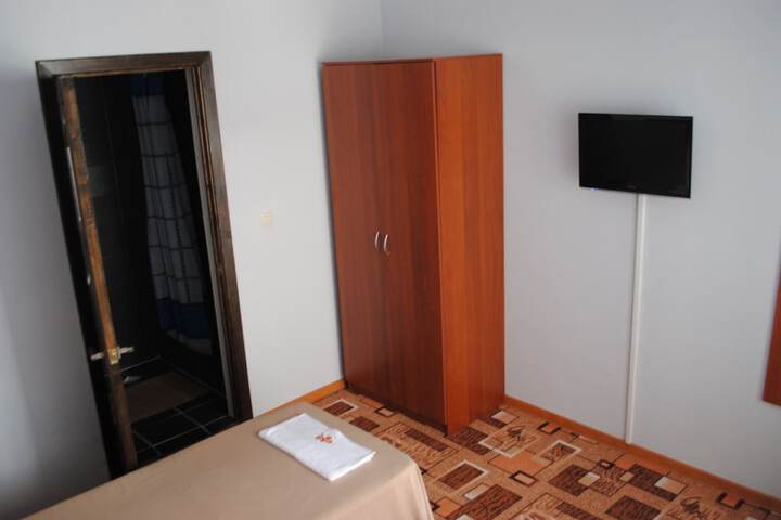 Room 21 of 54