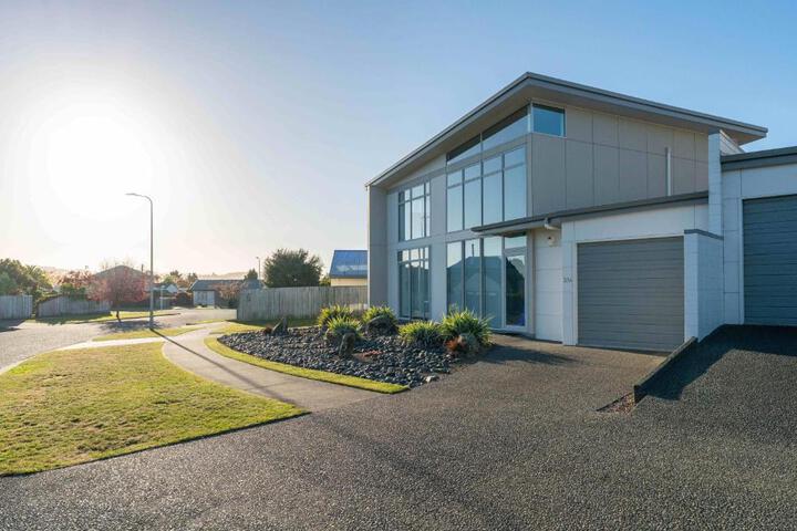 Lake Taupo Gem