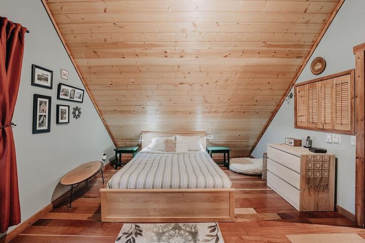 Room 6 of 40