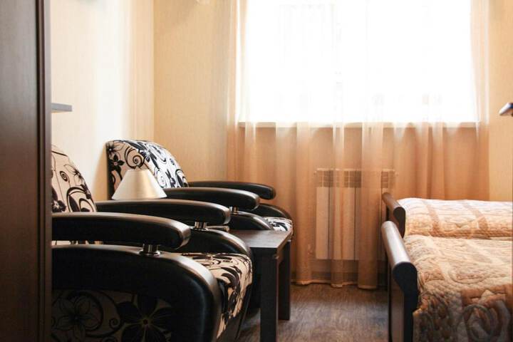 Room 12 of 50