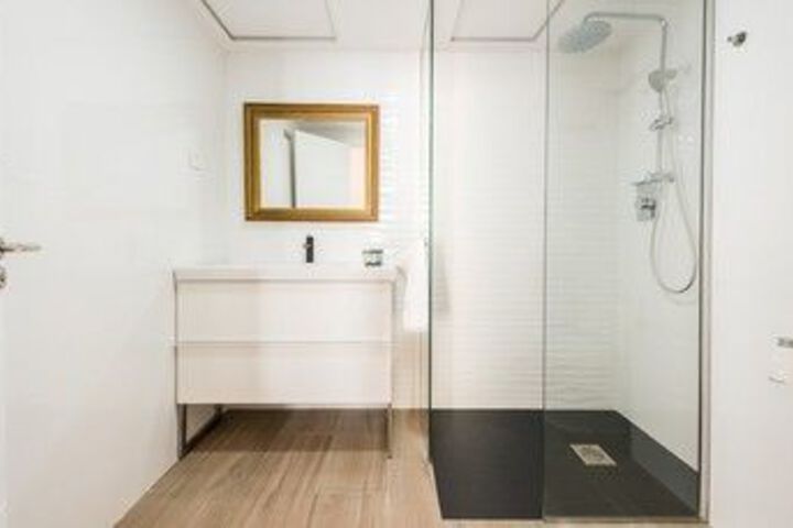 Room 6 of 41