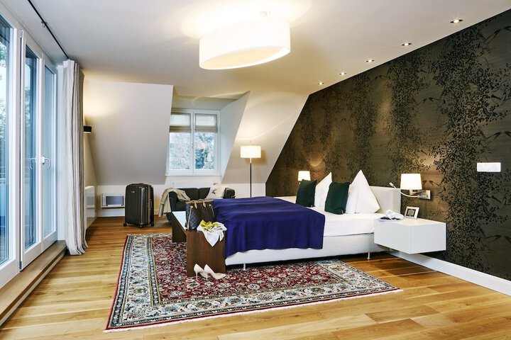 Room 12 of 54