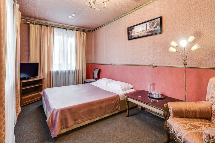 Room 26 of 54