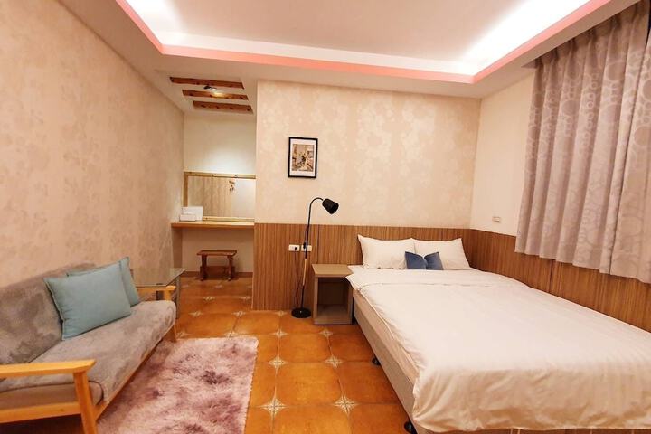 Room 16 of 62