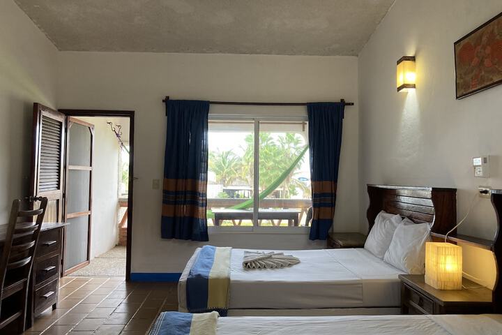 Room 12 of 52
