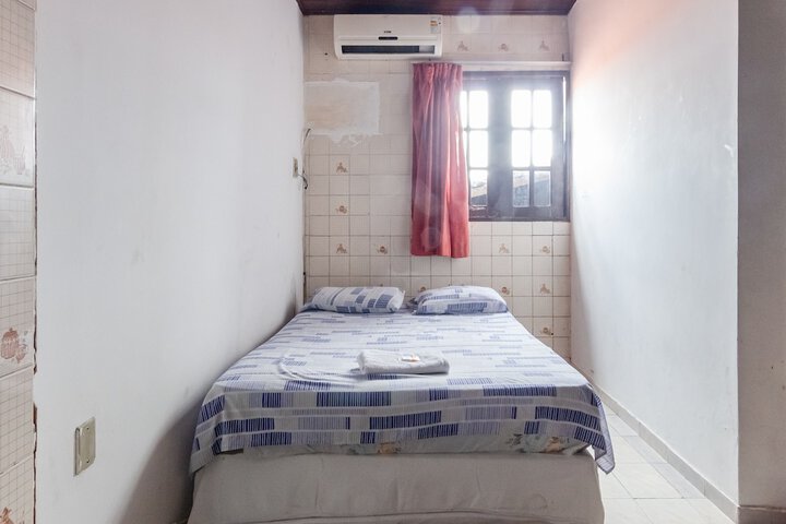 Room 19 of 36