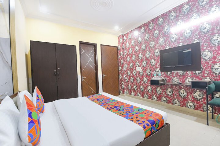 Room 22 of 29
