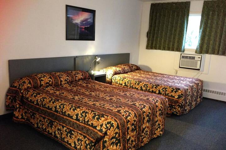 Room 10 of 40