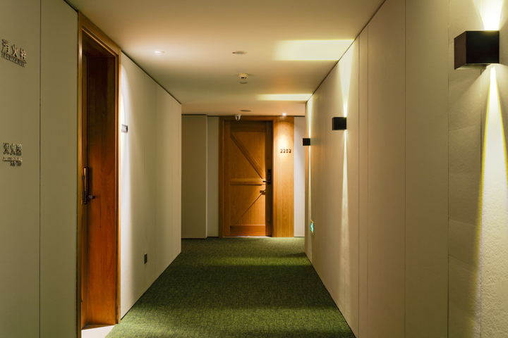 Hotel Interior 5 of 17