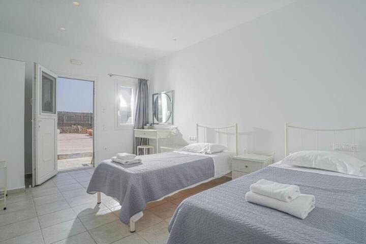 Casa Nostra Rooms &  Studios in Mykonos