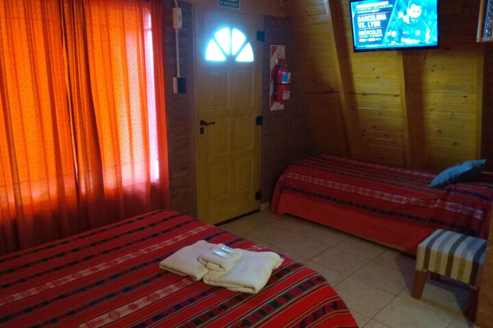 Room 9 of 11