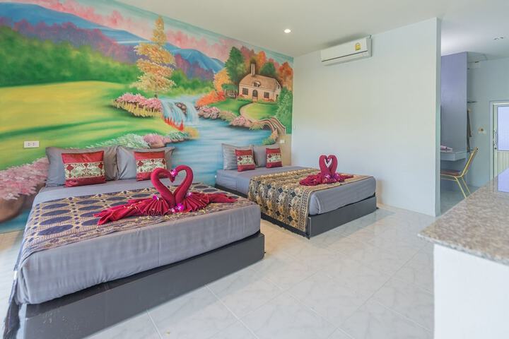 Room 7 of 82