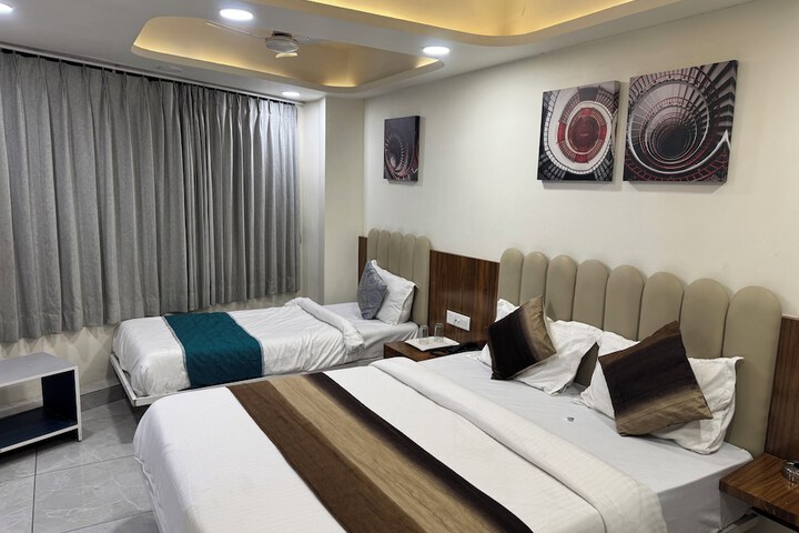Room 44 of 55