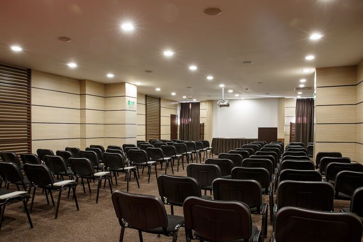 Meeting 112 of 132