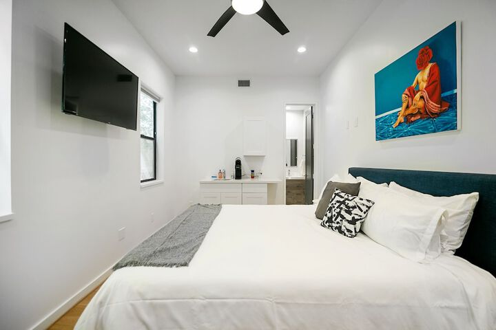Room 3 of 61