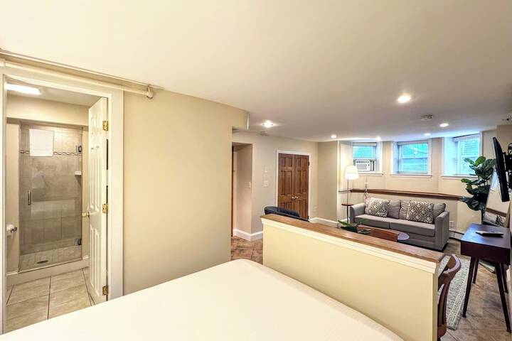 Room 46 of 110