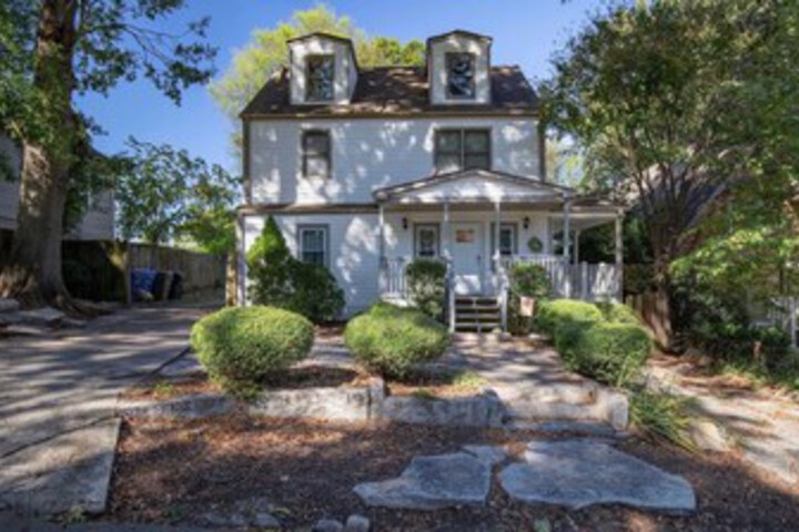 Exterior of Centrally Located Hidden Midtown Gem