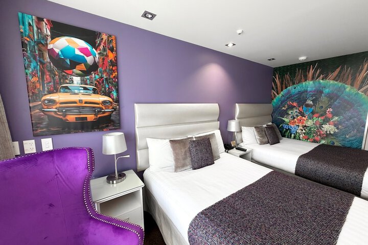 Room 34 of 115