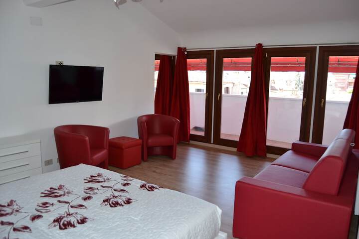 Room 9 of 43