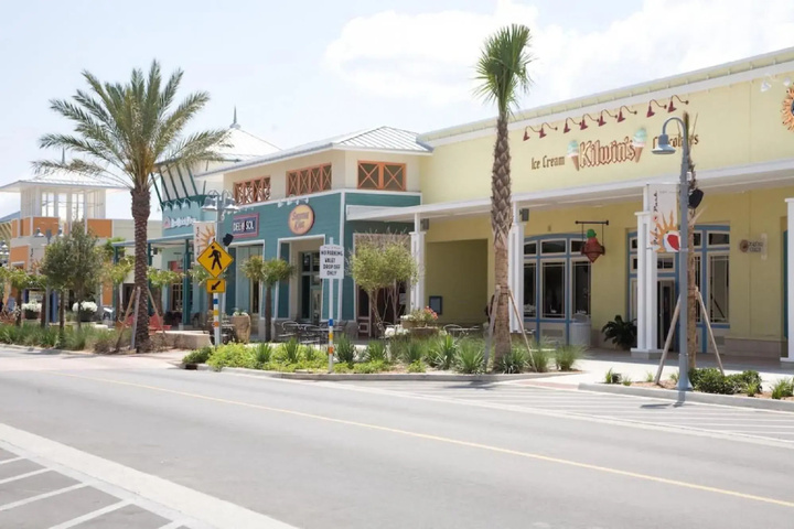 Exterior of 1706 Tidewater Beach Resort