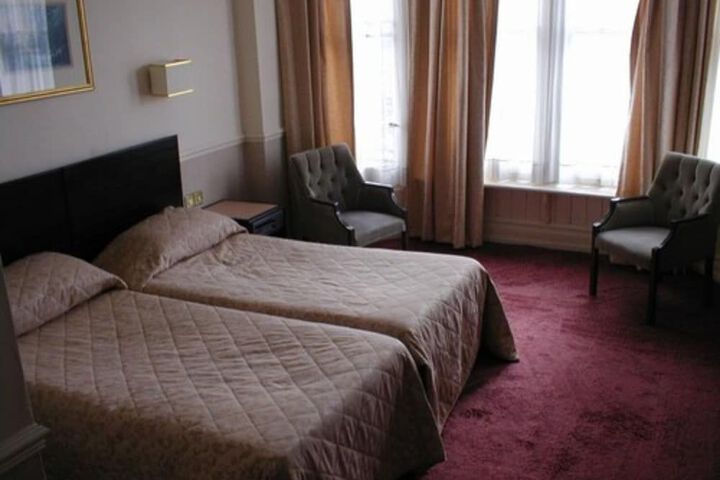 Photo 7