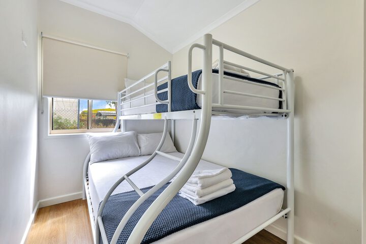 Room 8 of 79