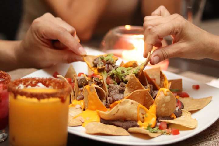 Dining 60 of 78