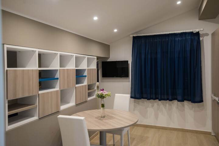 Room 19 of 54