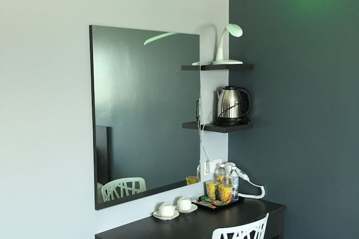 Room 15 of 31