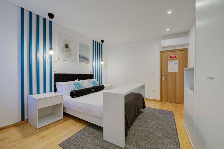 Room 12 of 36