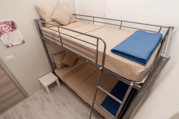 Room 3 of 11