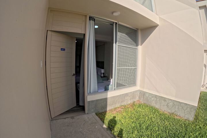 Room 55 of 214