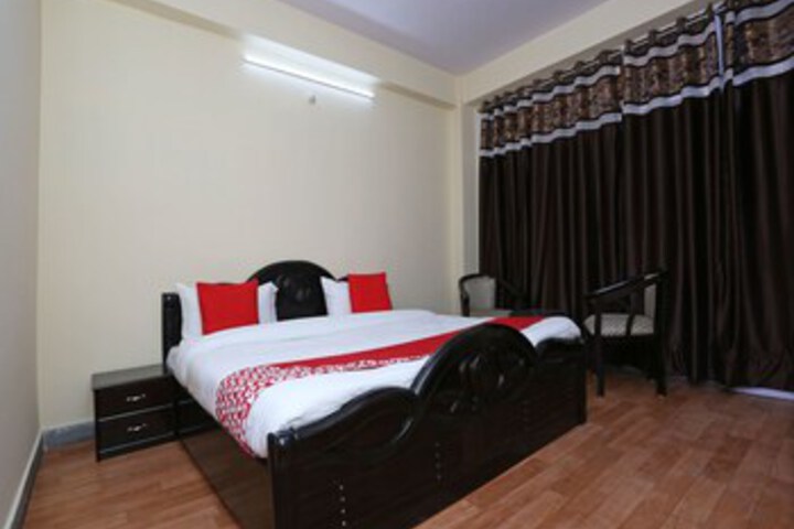 OYO 13762 Home Peaceful 2BHK Kasumpti