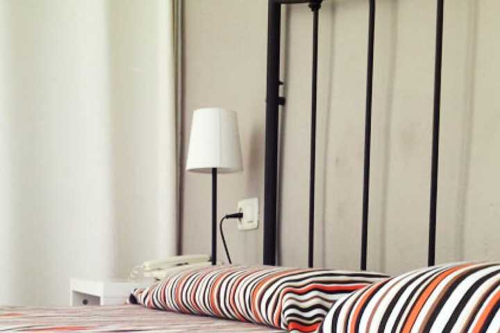 Room 22 of 104