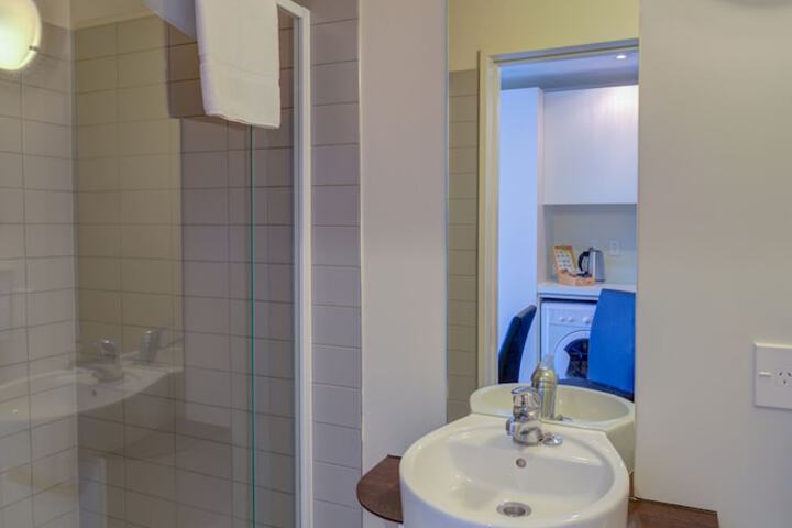 Room 40 of 67