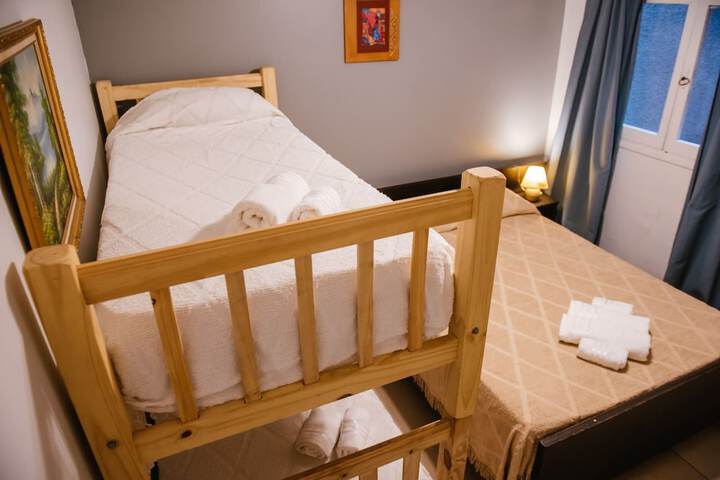 Room 25 of 27