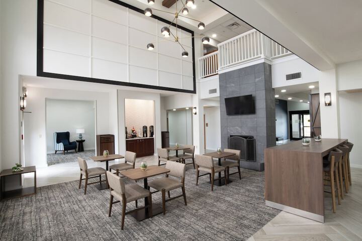Breakfast area
