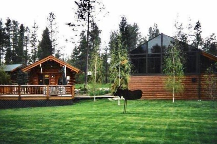 Property Grounds 27 of 38