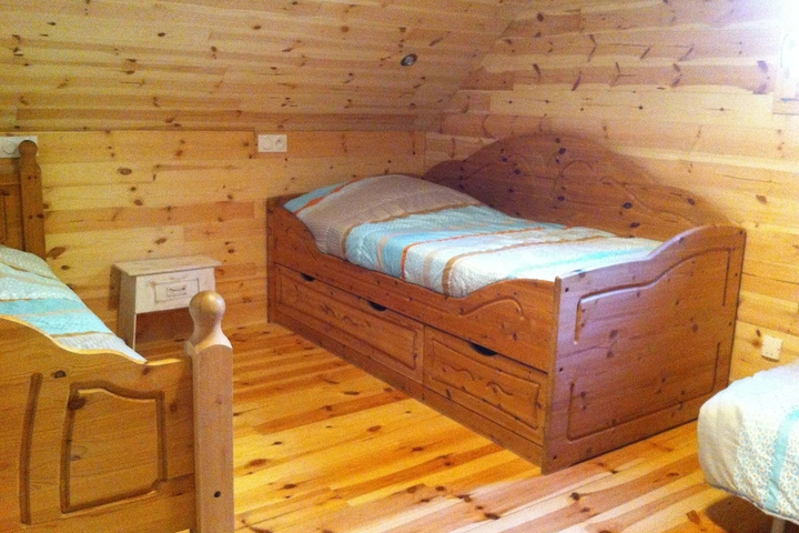 Room 3 of 15