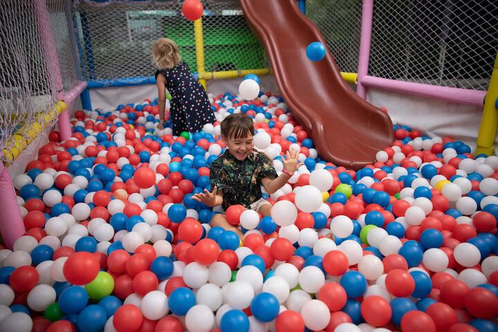 Childrens Activities 226 of 318