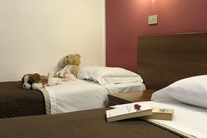 Room 18 of 43