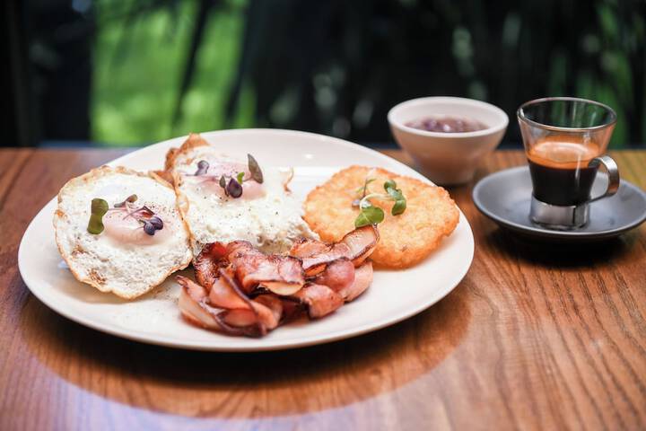 Breakfast/Coffee Service 222 of 301