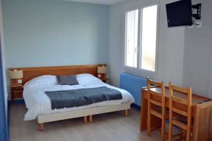 Room 34 of 61