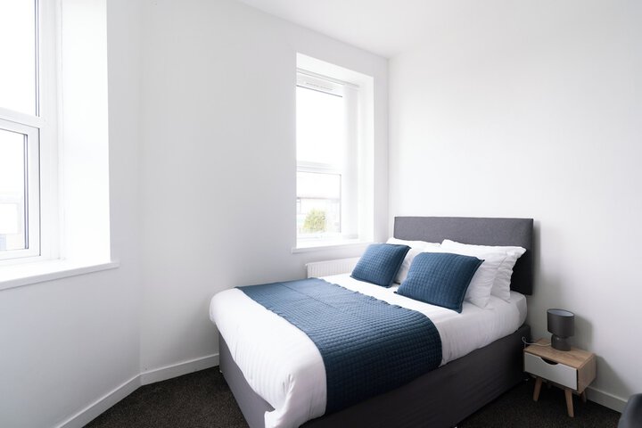 Room 12 of 51