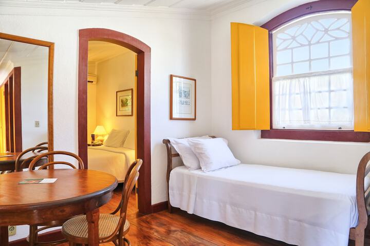 Room 7 of 53