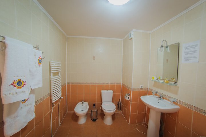 Room 40 of 63