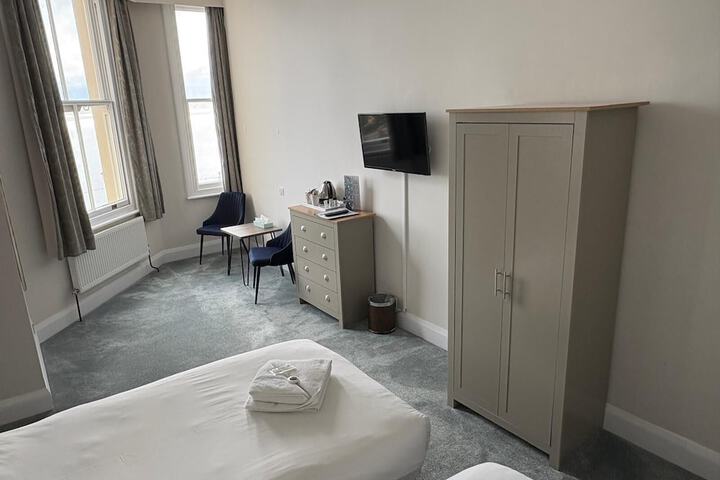 Room 32 of 56
