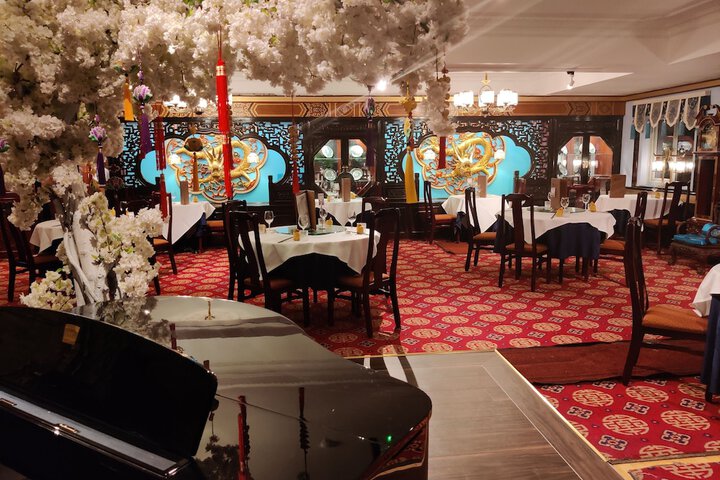 Dining 61 of 81